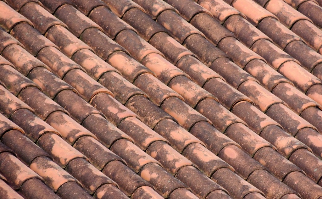 roof-239649_1280